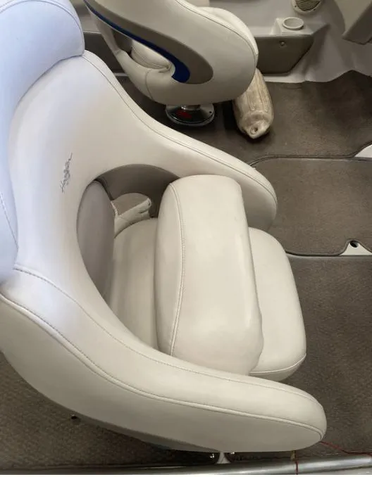 Slide: The Image of Four Winns H20 2002 - 4