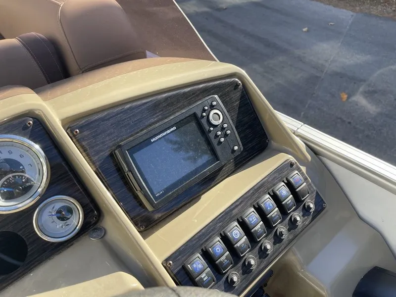 Slide: The Image of Sylvan 8520 LZ 2022 - 15