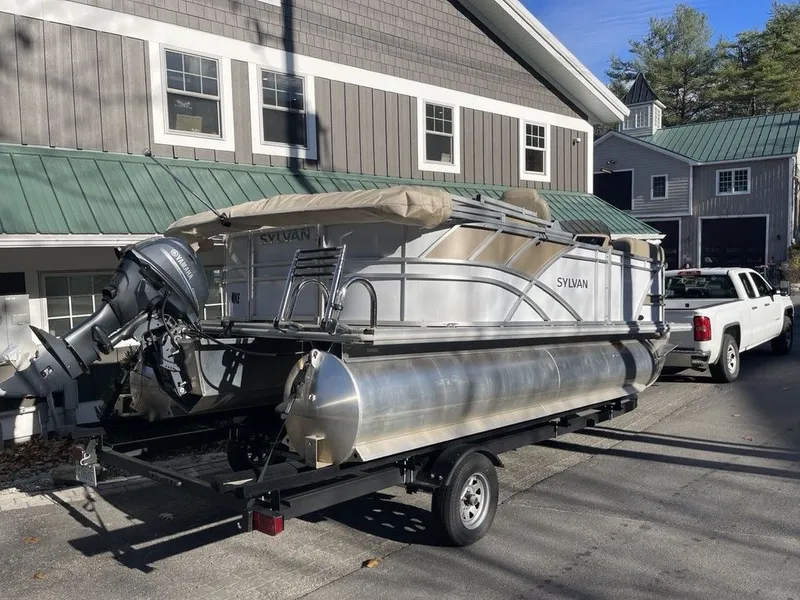 Slide: The Image of Sylvan 8520 LZ 2022 - 5