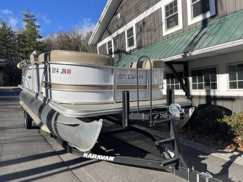 Slide: The Image of Sylvan 8520 LZ 2022 - 6