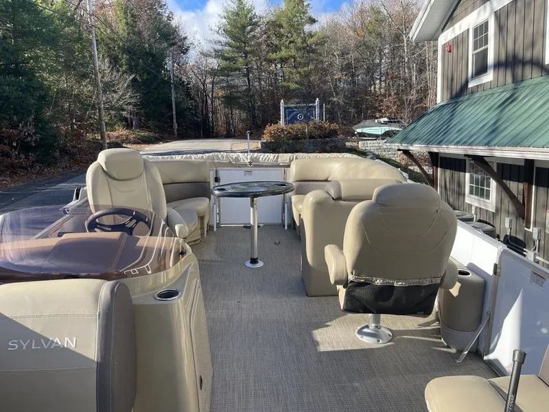 Slide: The Image of Sylvan 8520 LZ 2022 - 7