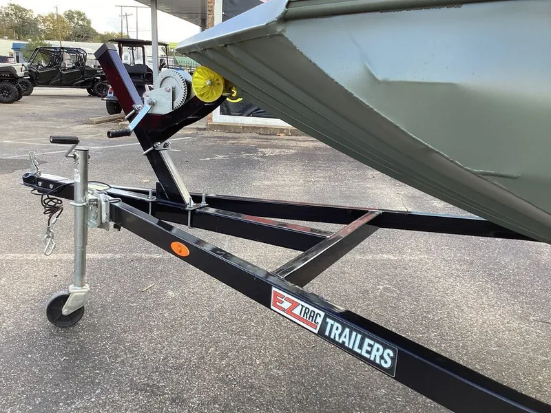 Slide: The Image of Edge Boats 553-SPORTSMAN 2026 - 21