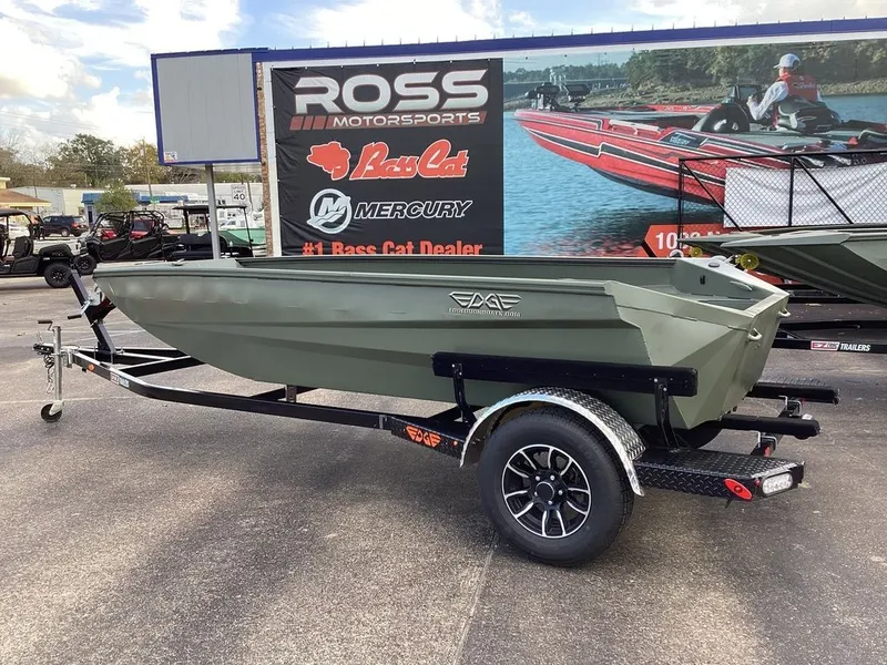 Slide: The Image of Edge Boats 553-SPORTSMAN 2026 - 3