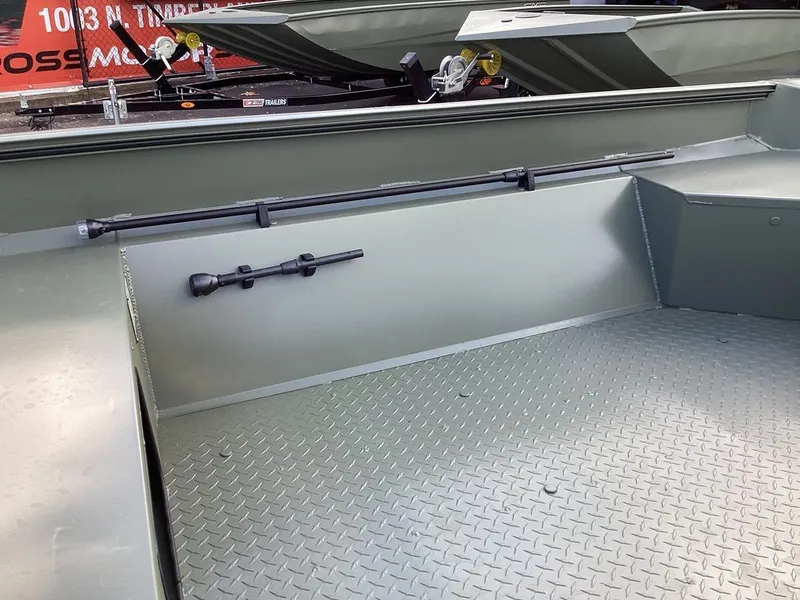 Slide: The Image of Edge Duck Boats 553-SPORTSMAN 2026 - 18