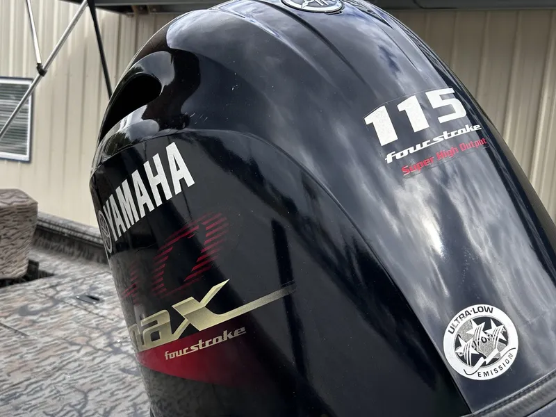 Slide: The Image of Xpress Xplorer Bass Series XP200 2020 - 18