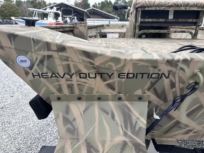 Slide: The Image of Lowe Roughneck 2070CC 2026 - 3