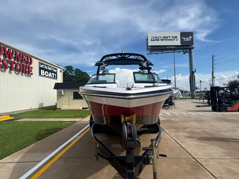 Slide: The Image of Air Nautique AIR NAUTIQUE 230 2012 - 6