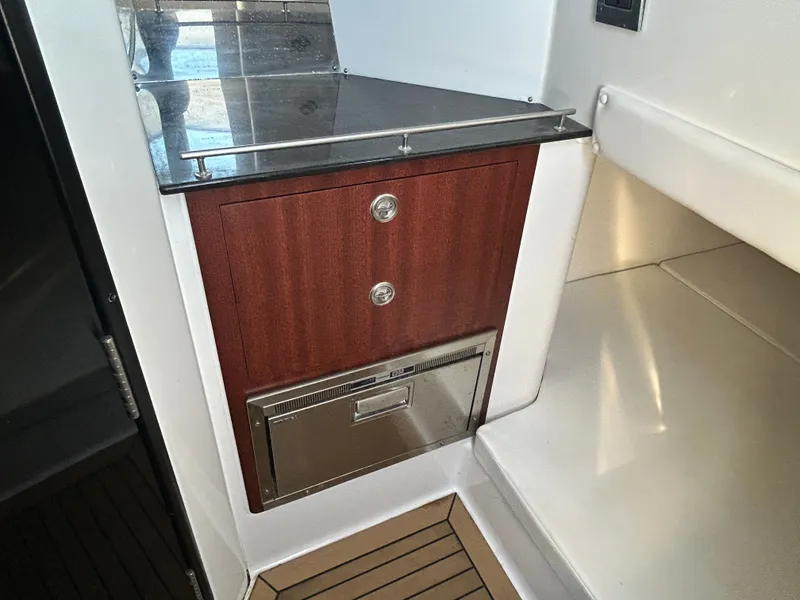 Slide: The Image of Caymas 401CC 2023 - 32