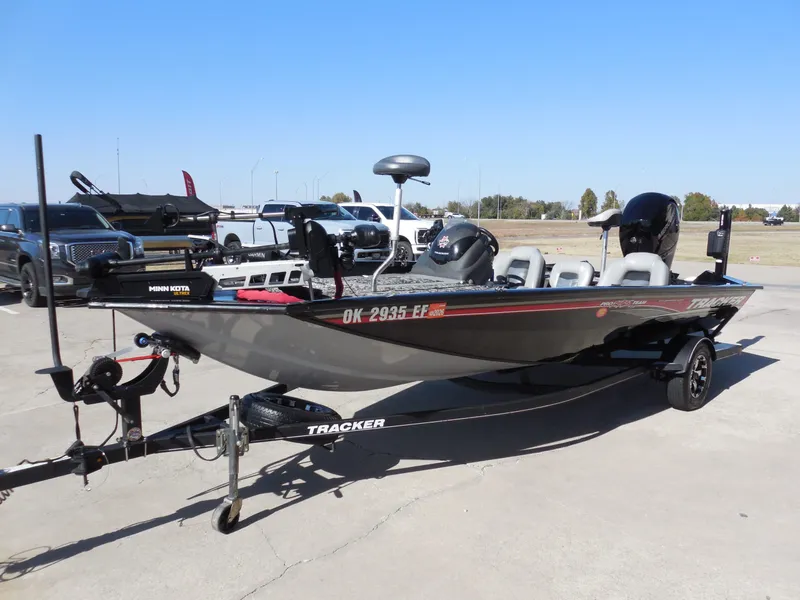 Slide: The Image of Tracker Pro Team 195 TXW 2018 - 6