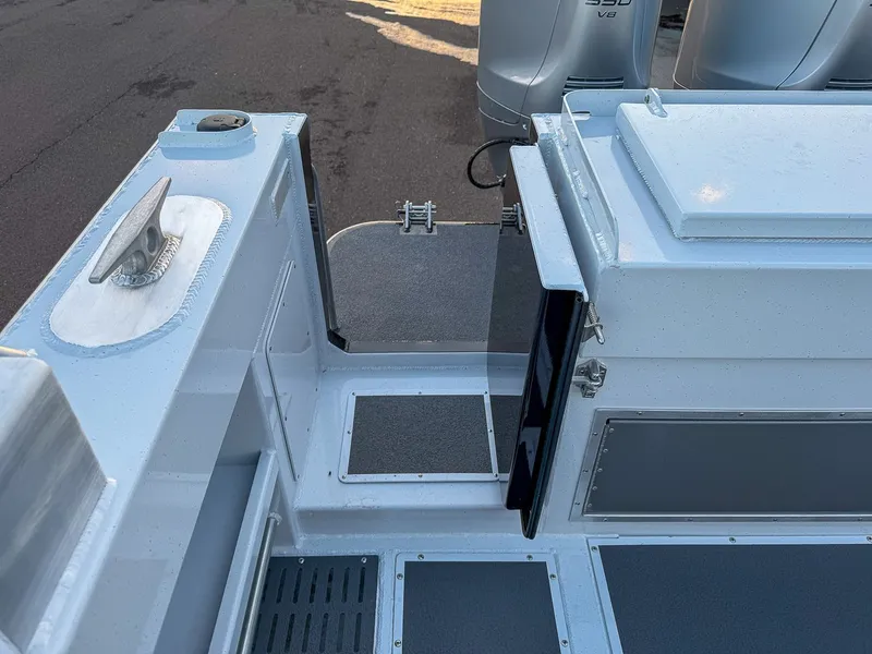 Slide: The Image of North River 3200 EXL Endurance 2026 - 25