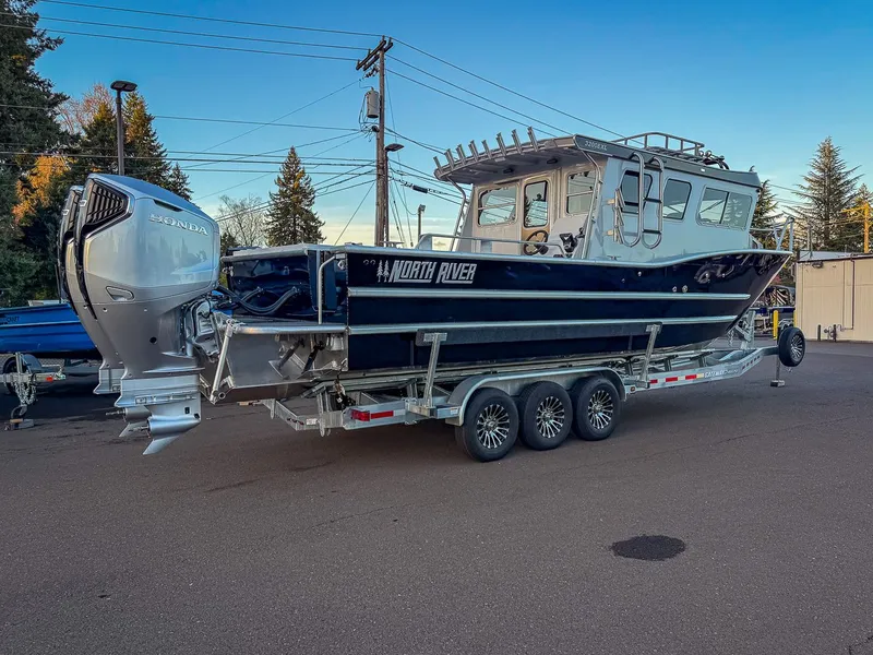 Slide: The Image of North River 3200 EXL Endurance 2026 - 3