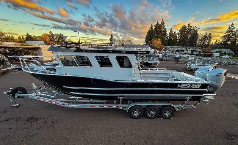 Slide: The Image of North River 3200 EXL Endurance 2026 - 6