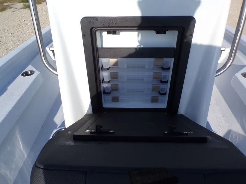 Slide: The Image of Xpress H20B Bay 2026 - 16