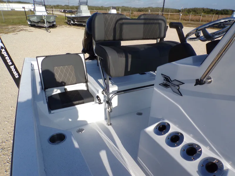 Slide: The Image of Xpress H20B Bay 2026 - 19