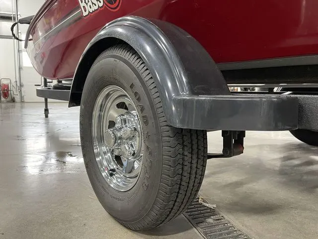 Slide: The Image of Tracker Bass Tracker Classic XL 2024 - 7