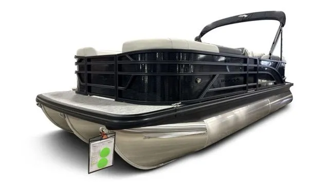 Slide: The Image of Bennington S Quad Bench 22 SSR Tritoon 2026 - 4