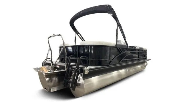 Slide: The Image of Bennington S Quad Bench 22 SSR Tritoon 2026 - 8