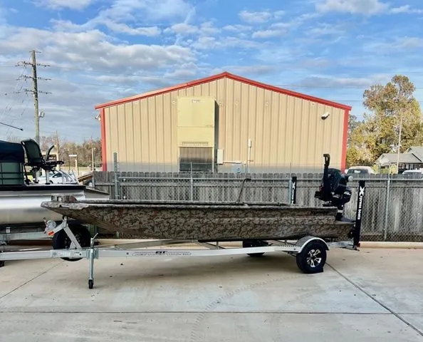 The Image of Xpress BAYOU 180 2026 - 1