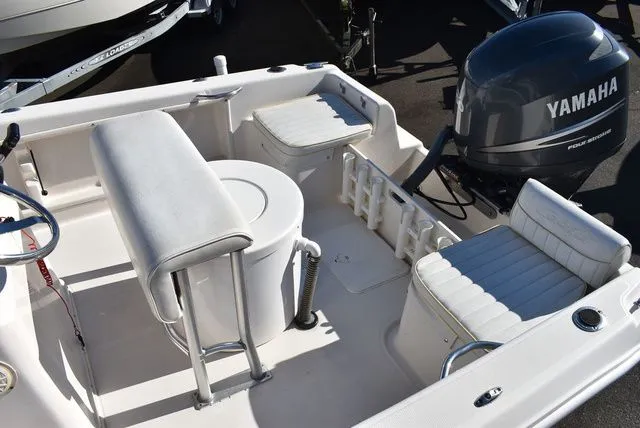 Slide: The Image of Cobia 194 Center Console 2007 - 20