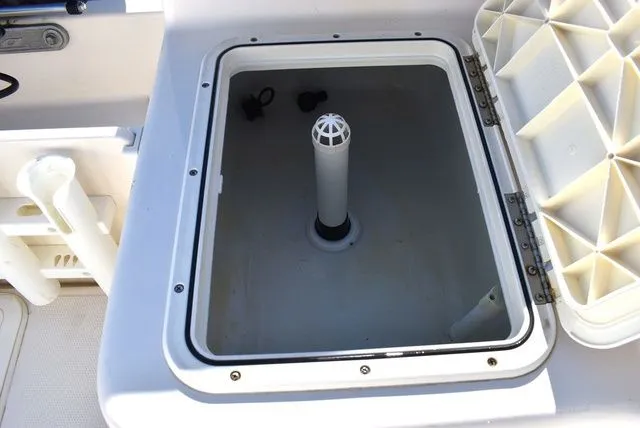 Slide: The Image of Cobia 194 Center Console 2007 - 27