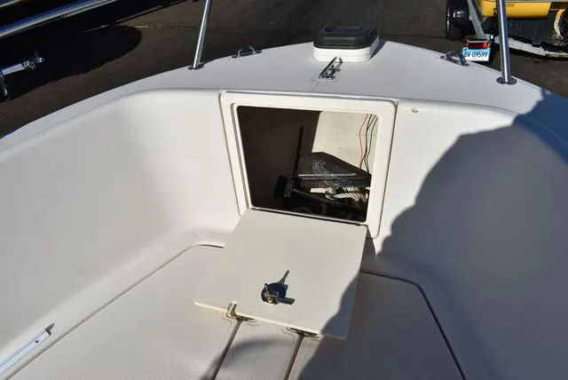 Slide: The Image of Cobia 194 Center Console 2007 - 58