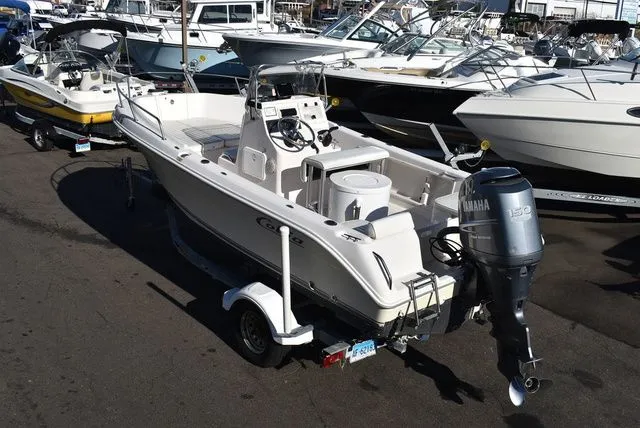 Slide: The Image of Cobia 194 Center Console 2007 - 6