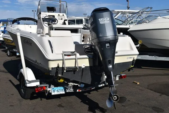 Slide: The Image of Cobia 194 Center Console 2007 - 8