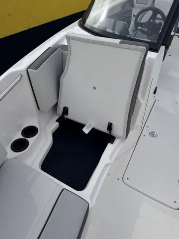 Slide: The Image of Yamaha AR220 2026 - 15