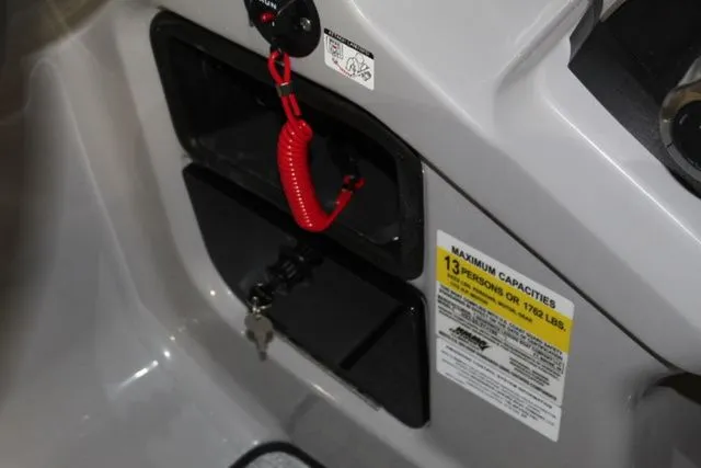 Slide: The Image of Harris CRUISER 230 SL 2026 - 17