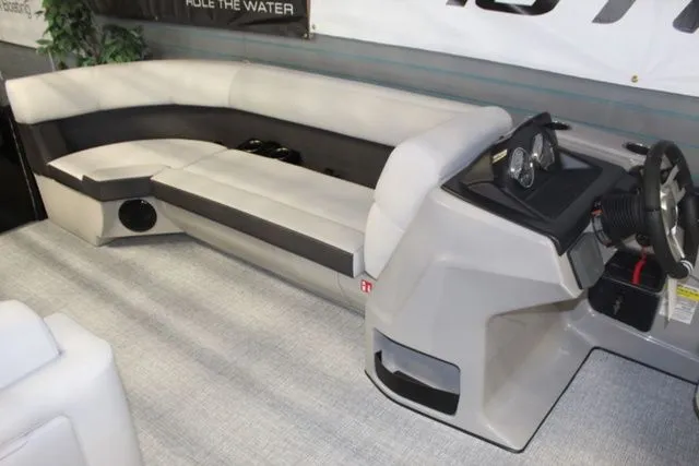 Slide: The Image of Harris CRUISER 230 SL 2026 - 7