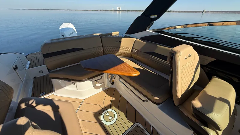 Slide: The Image of Sea Ray 260 SLX OUTBOARD 2023 - 13