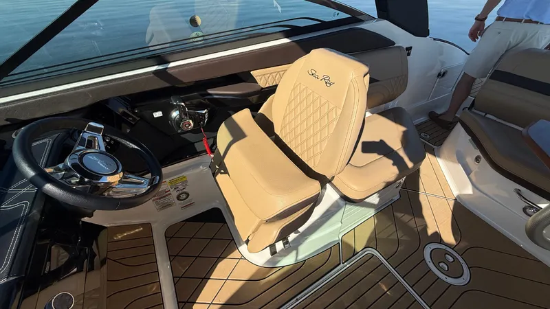 Slide: The Image of Sea Ray 260 SLX OUTBOARD 2023 - 20