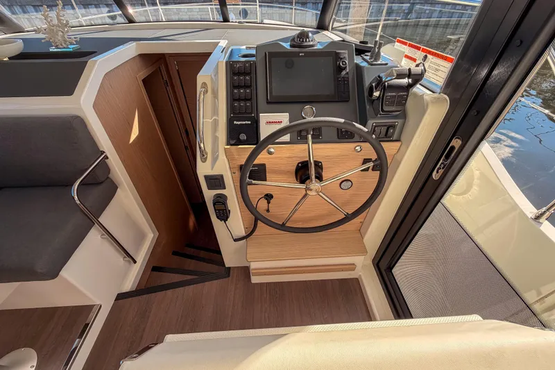 Slide: The Image of Helm station of the 2026 Beneteau Swift Trawler 41 Fly. - 18