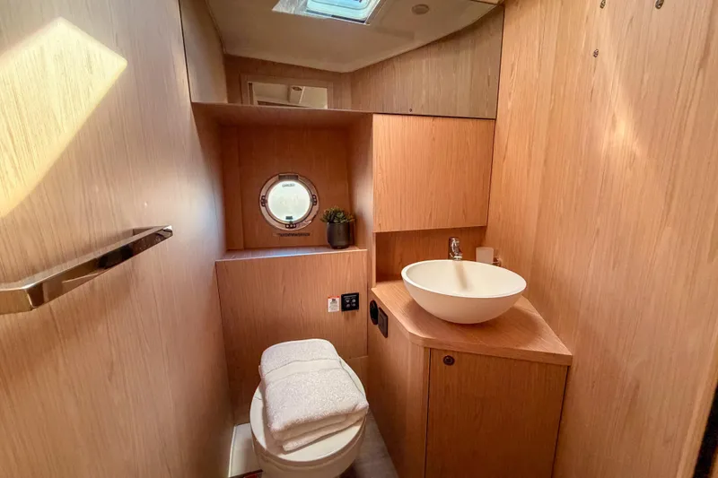 Slide: The Image of Interior of Beneteau Swift Trawler 41 Fly 2026, modern bathroom design. - 23