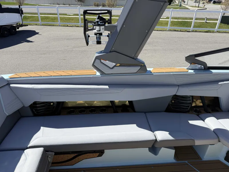 Slide: The Image of Nautique G25 2026 - 13