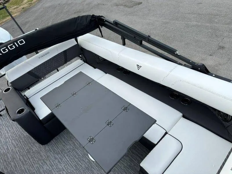 Slide: The Image of Viaggio Lago Z24B 2026 - 18