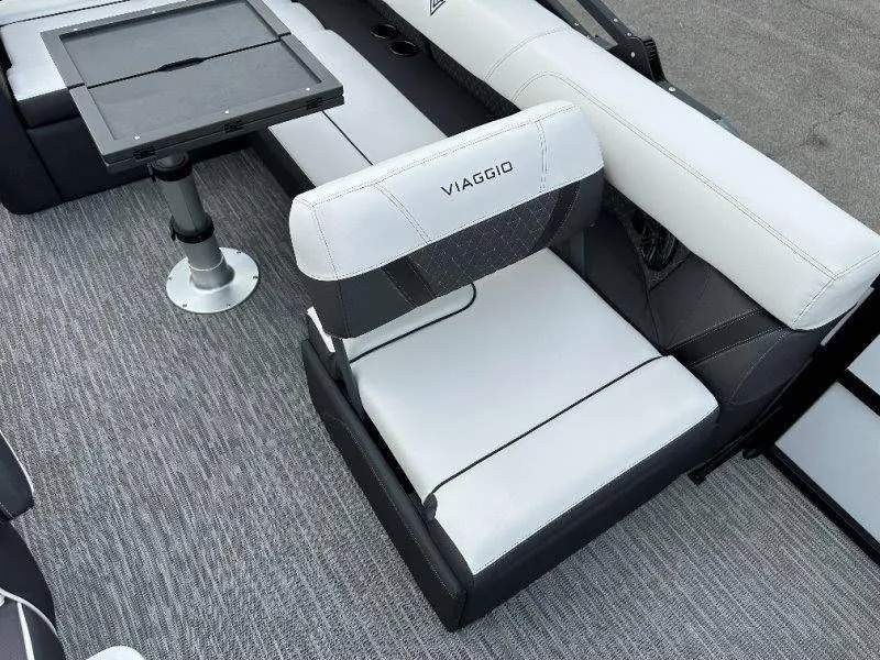 Slide: The Image of Viaggio Lago Z24B 2026 - 20