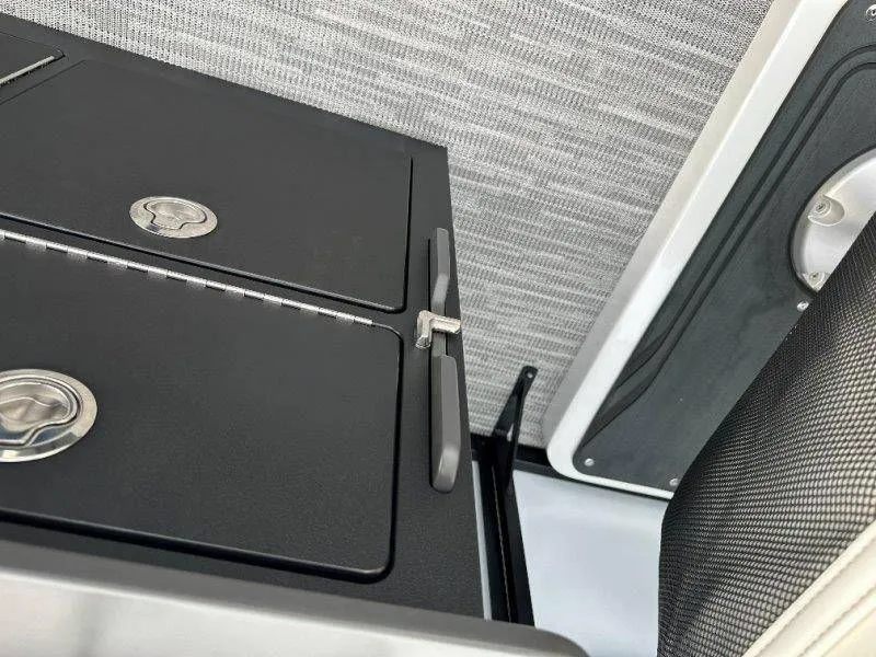 Slide: The Image of Viaggio Lago Z24B 2026 - 25