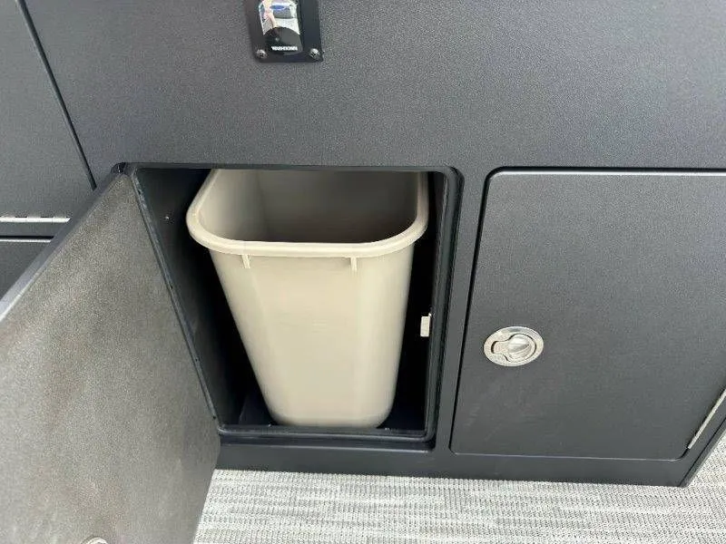 Slide: The Image of Viaggio Lago Z24B 2026 - 26