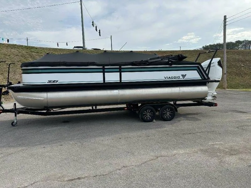 Slide: The Image of Viaggio Lago Z24B 2026 - 38