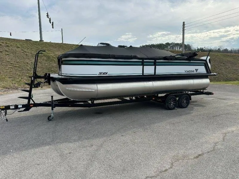 Slide: The Image of Viaggio Lago Z24B 2026 - 39