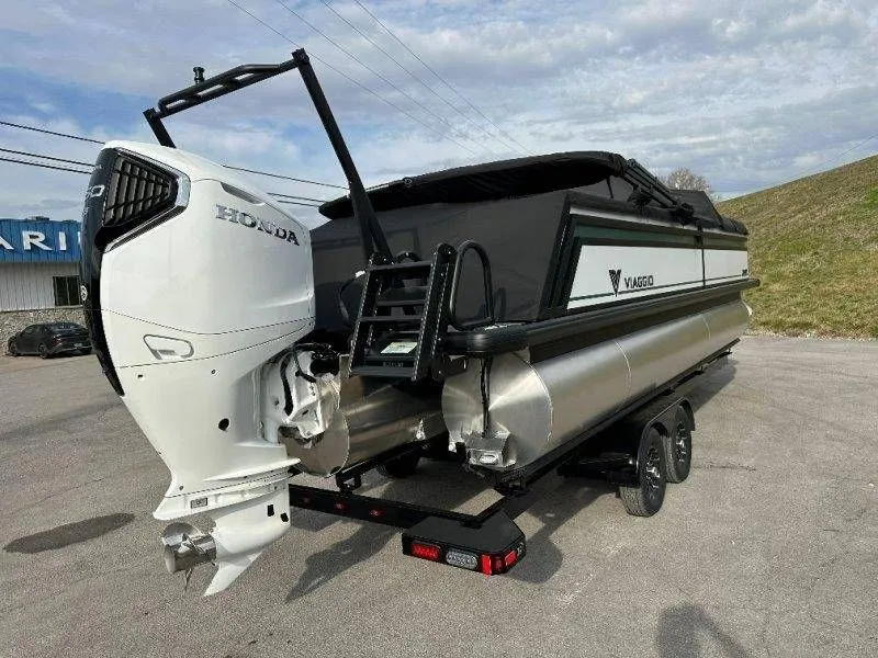 Slide: The Image of Viaggio Lago Z24B 2026 - 47