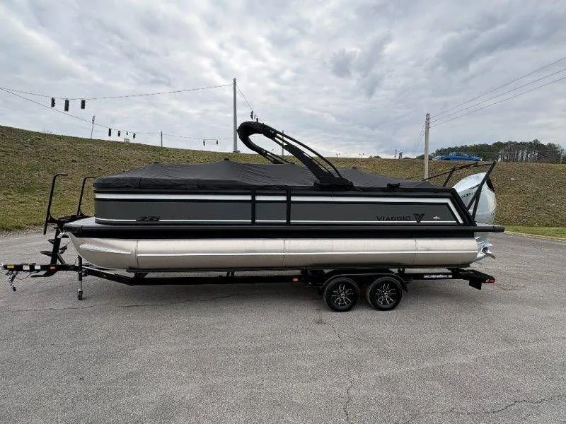 Slide: The Image of Viaggio Lago Z24D 2026 - 121