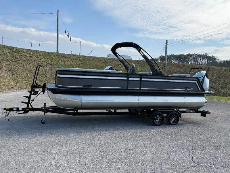 Slide: The Image of Viaggio Lago Z24D 2026 - 40