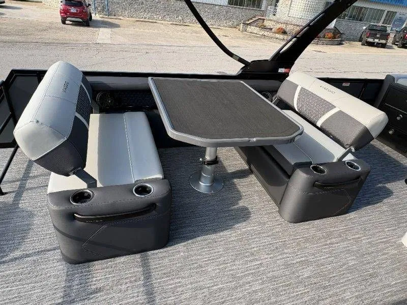 Slide: The Image of Viaggio Lago Z24D 2026 - 54