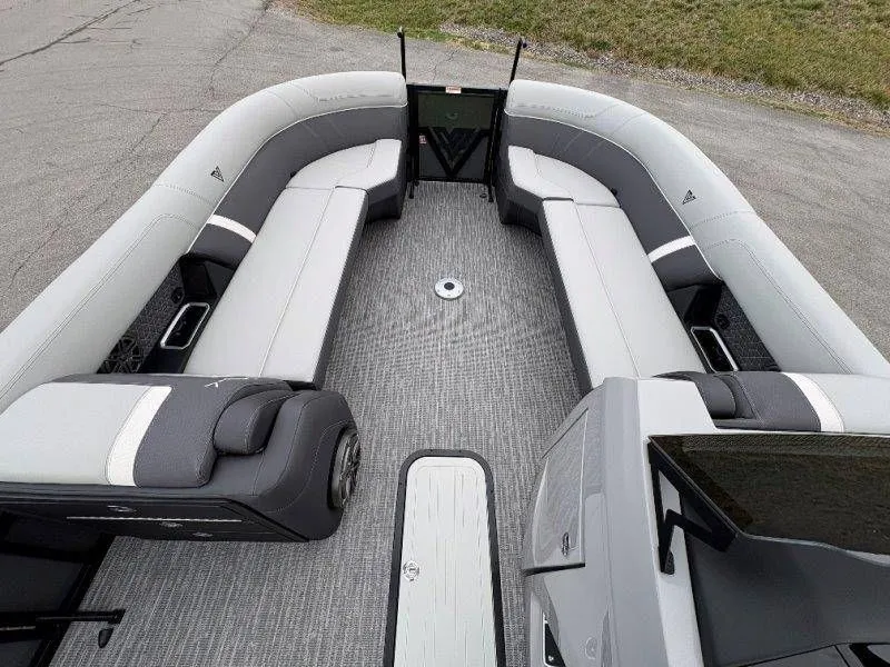 Slide: The Image of Viaggio Lago Z24D 2026 - 59