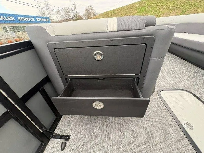 Slide: The Image of Viaggio Lago Z24D 2026 - 65