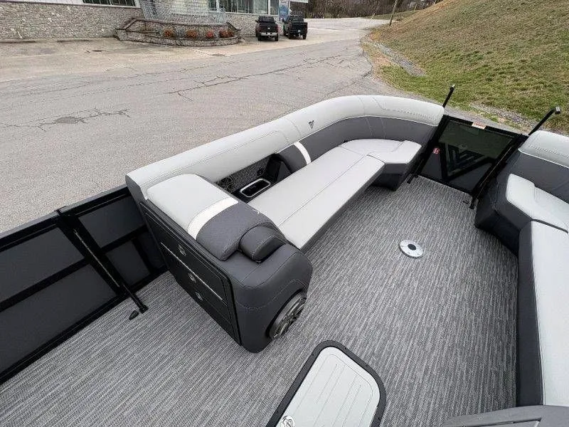 Slide: The Image of Viaggio Lago Z24D 2026 - 67