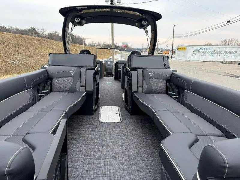 Slide: The Image of Viaggio Diamante D26U 2026 - 21