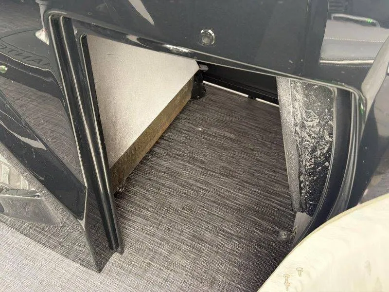 Slide: The Image of Viaggio Diamante D26U 2026 - 68